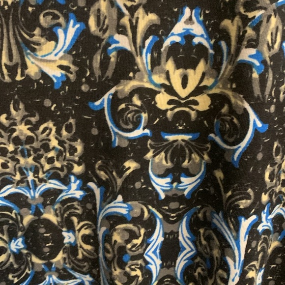 Maxi Dress LuLaRoe X-Small Black On Top With A Floral Skirt Slinky Soft Comfy - Picture 9 of 9